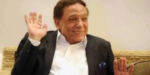 شاهد.. أول ظهور للزعيم عادل إمام في حفل زفاف حفيده بعد غياب طويل - كورة نيوز
