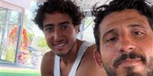 أحمد حجازي ينشر صورة له مع محمد هاني خلال الاجازة استعدادًا للموسم الجديد - كورة نيوز