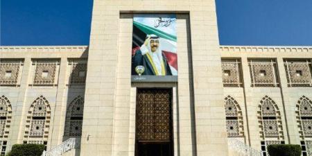 وزراء خارجية الكويت و10 دول عربية وإسلامية يؤكدون دعمهم لأمن سوريا ووحدتها واستقرارها وسيادتها ويدينون الاعتداءات الإسرائيلية - كورة نيوز