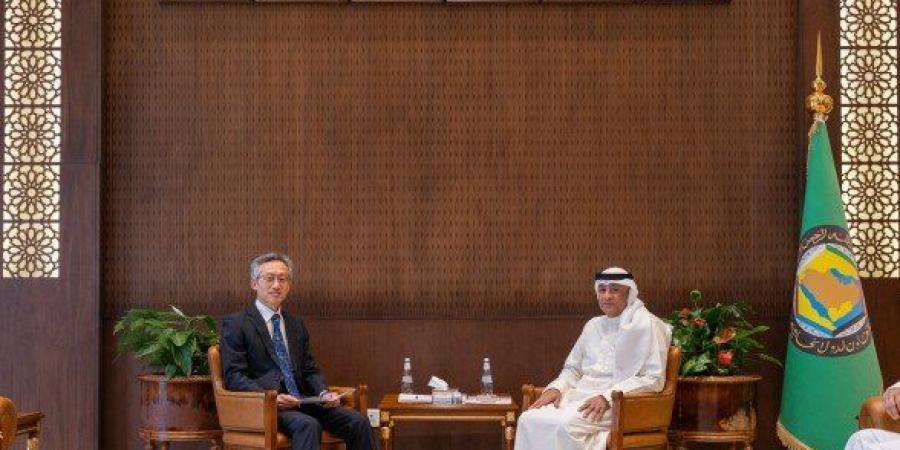 أمين مجلس التعاون الخليجي يبحث مع سفير اليابان لدى السعودية مستجدات اتفاقية التجارة الحرة - كورة نيوز