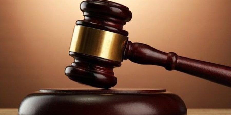 الحبس عامًا لمتهمين بالنصب والاحتيال على مواطنين بمشروع صيدلية وهمي في الغردقة - كورة نيوز