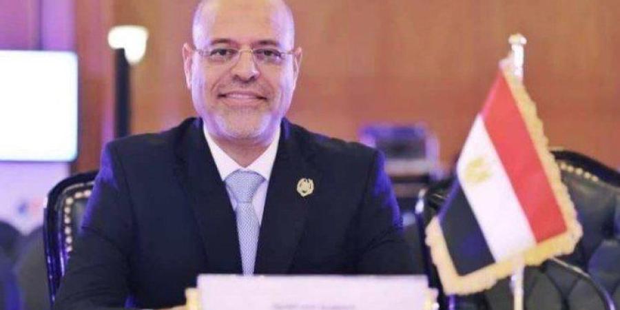 مصر.. وزير العمل يوجه بمتابعة تداعيات حادث المنوفية ويتقدم بالعزاء لأسرة المتوفين - كورة نيوز