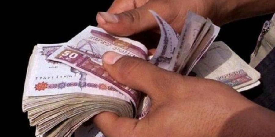 موعد صرف مرتبات شهر يوليو 2025 للمعلمين بالزيادة الجديدة - كورة نيوز