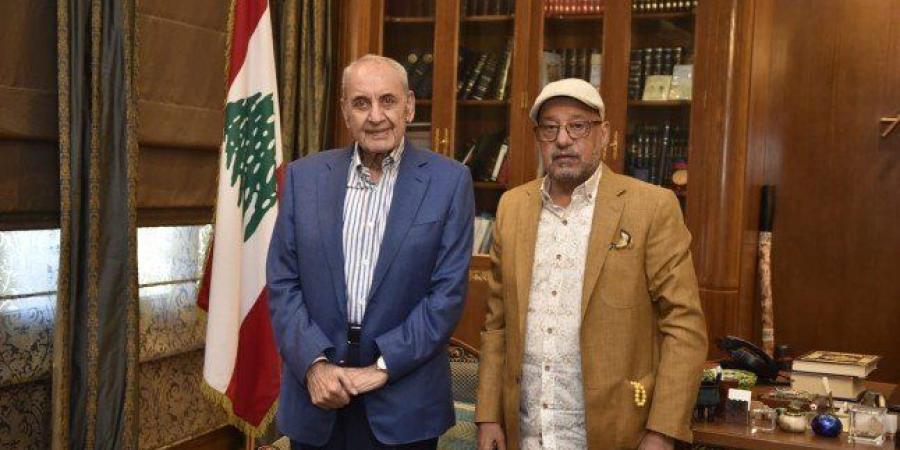 رئيس مجلس النواب اللبناني يستقبل الدكتور يوسف العميري في مقر إقامته ببيروت - كورة نيوز