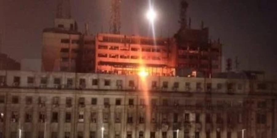 المعاينة الأولية : حريق محدود في واجهة المبنى الملحق بسنترال رمسيس - كورة نيوز