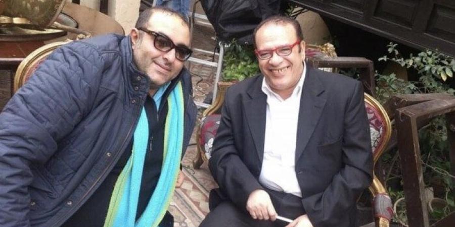 «لسه عارف».. صلاح عبد الله يطالب جمهوره بقراءة الفاتحة للمخرج الراحل سامح عبد العزيز - كورة نيوز