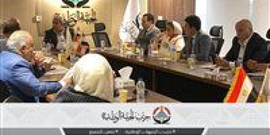 أمانة الرياضة بـ«الجبهة» تشكل لجنة لوضع رؤية 30/25.. والاستعداد لانتخابات النواب والشيوخ - كورة نيوز