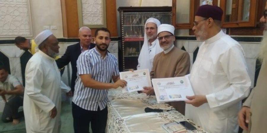 خريجي الأزهر تكرم 35 فائزا في ختام الملتقي الثقافي أساسيات العلوم الشرعية والعربية - كورة نيوز