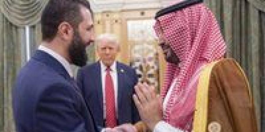 مكالمة هاتفية بين ولي العهد السعودي والشرع بعد أحداث السويداء.. ماذا دار بينهما؟ - كورة نيوز