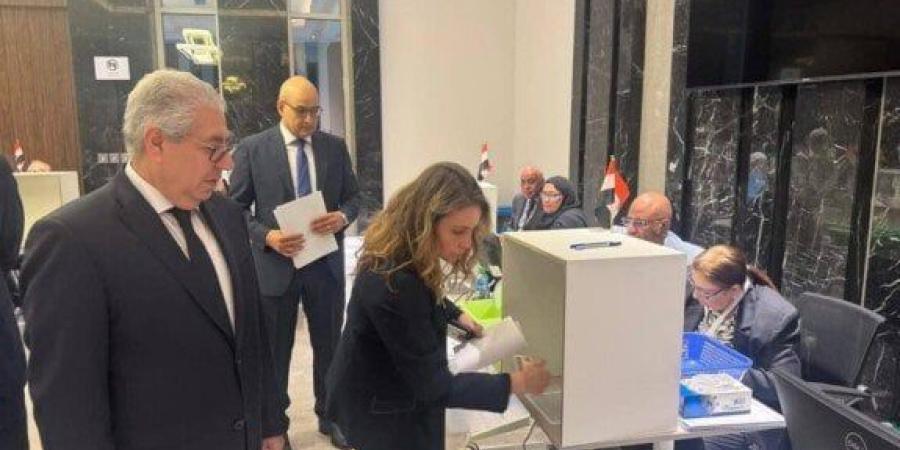 انتخابات الشيوخ 2025.. غلق باب التصويت بـ 5 دول عربية في أول أيام الاقتراع - كورة نيوز