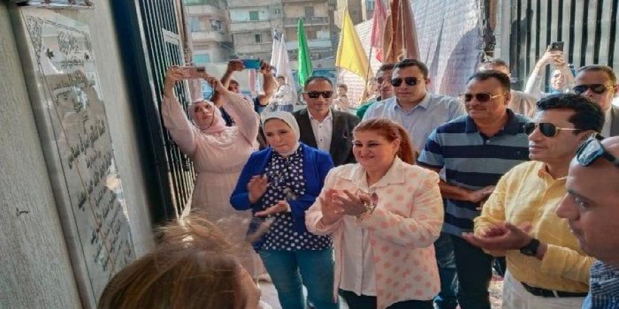 وزير الشباب و الرياضة يفتتح الملعب القانوني بمركز شباب المعمورة بالإسكندرية - كورة نيوز