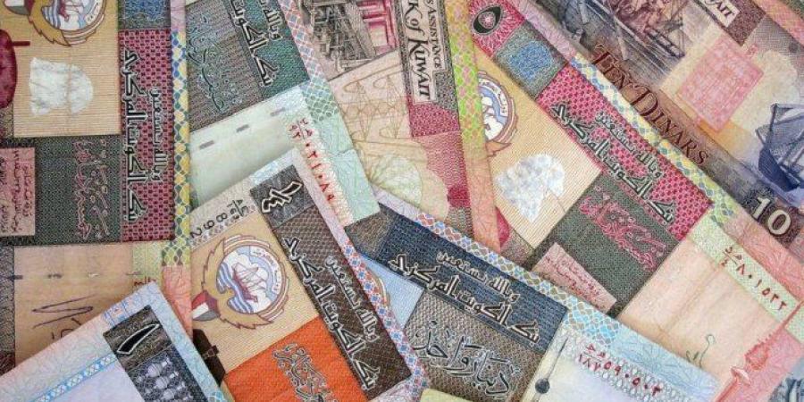 تراجع سعر صرف الدينار الكويتى فى البنوك المصرية منتصف تعاملات اليوم - كورة نيوز