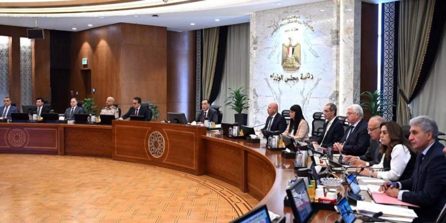 تعرف علي أهم القرارات التي وافق عليها مجلس الوزراء في اجتماعه الثالث والخمسون  برئاسة الدكتور مصطفى مدبولي - كورة نيوز